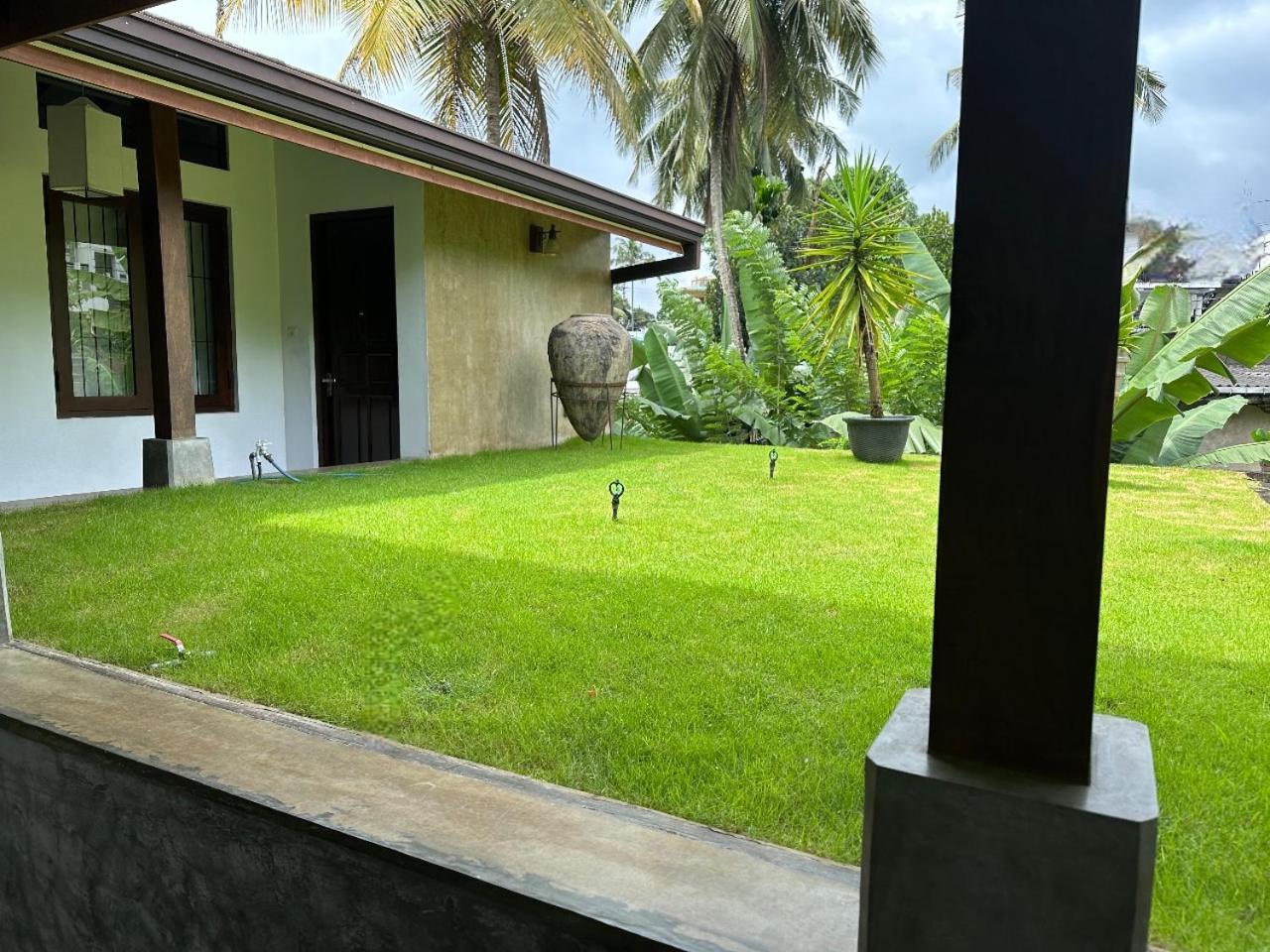 Rockydale Home Stay แคนดี้ ภายนอก รูปภาพ