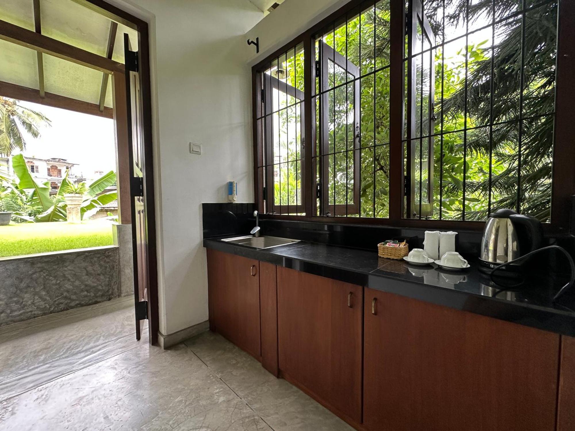Rockydale Home Stay แคนดี้ ภายนอก รูปภาพ