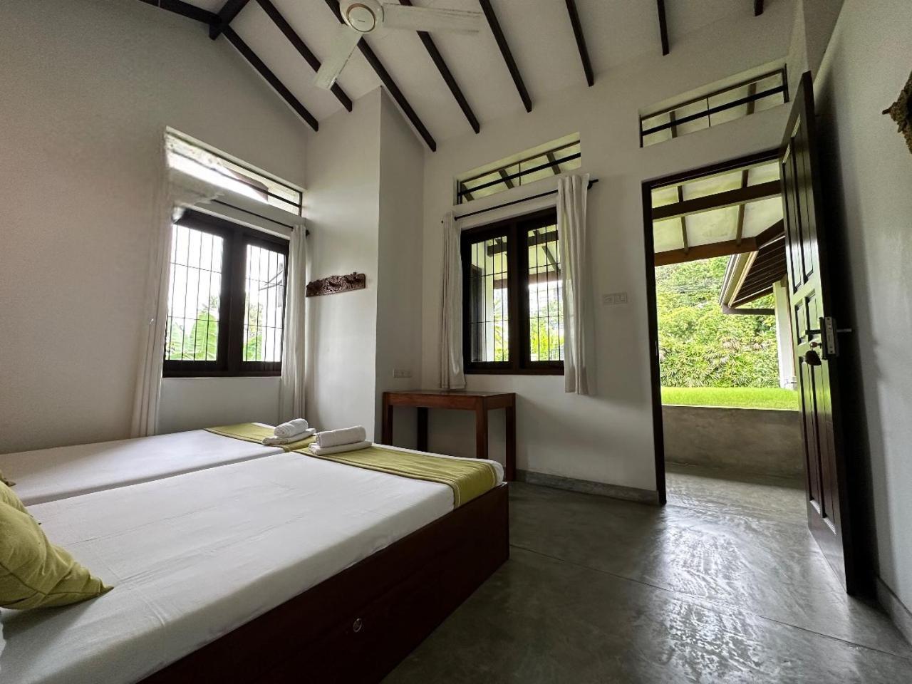 Rockydale Home Stay แคนดี้ ภายนอก รูปภาพ